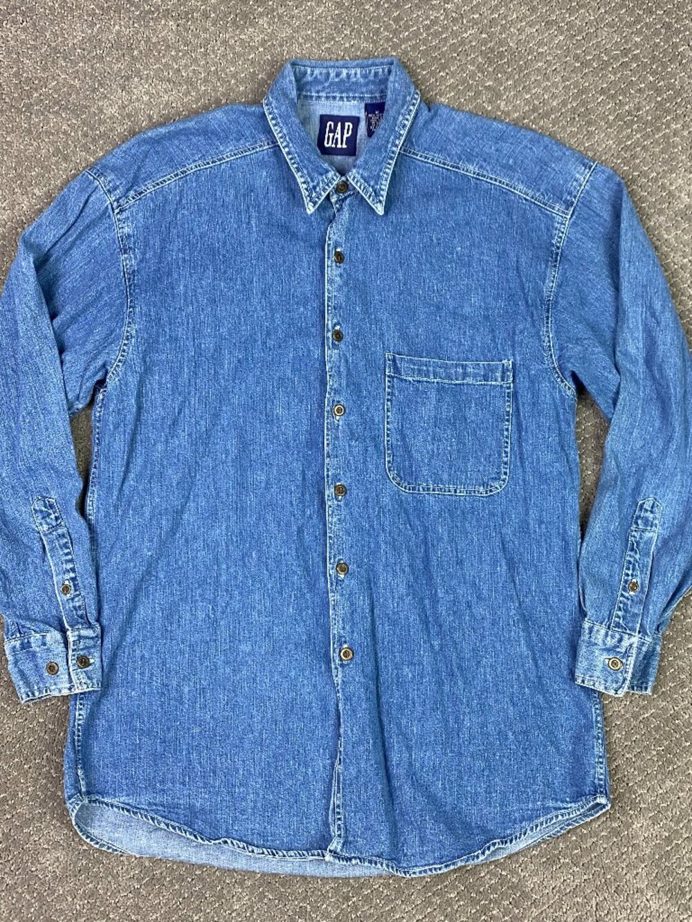 Vintage 90s GAP Denim Shirt Mens Medium Blue Work Chore Utility Button Up Down